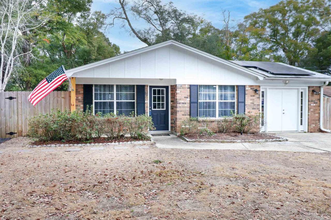 4770 Skyline Dr - Photo 1