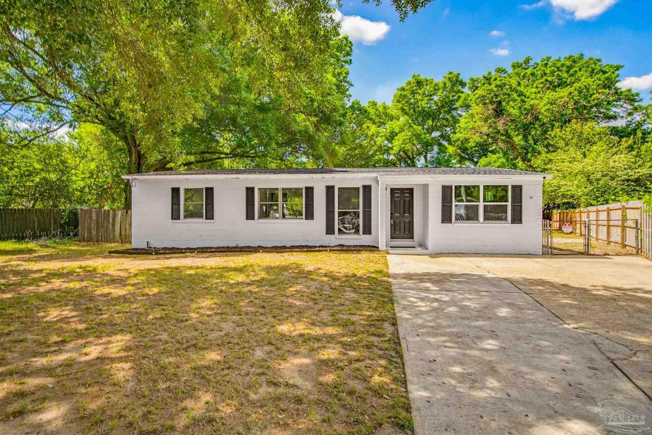 5535 Mayfair Cir - Photo 1