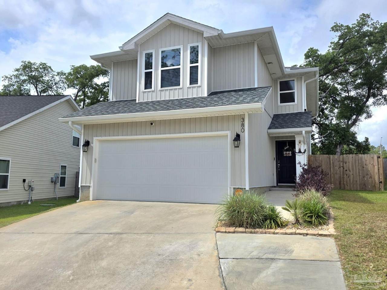 380 Hilburn Ln - Photo 1