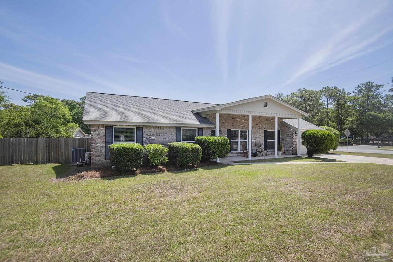 5700 Langley Cir - Photo 1