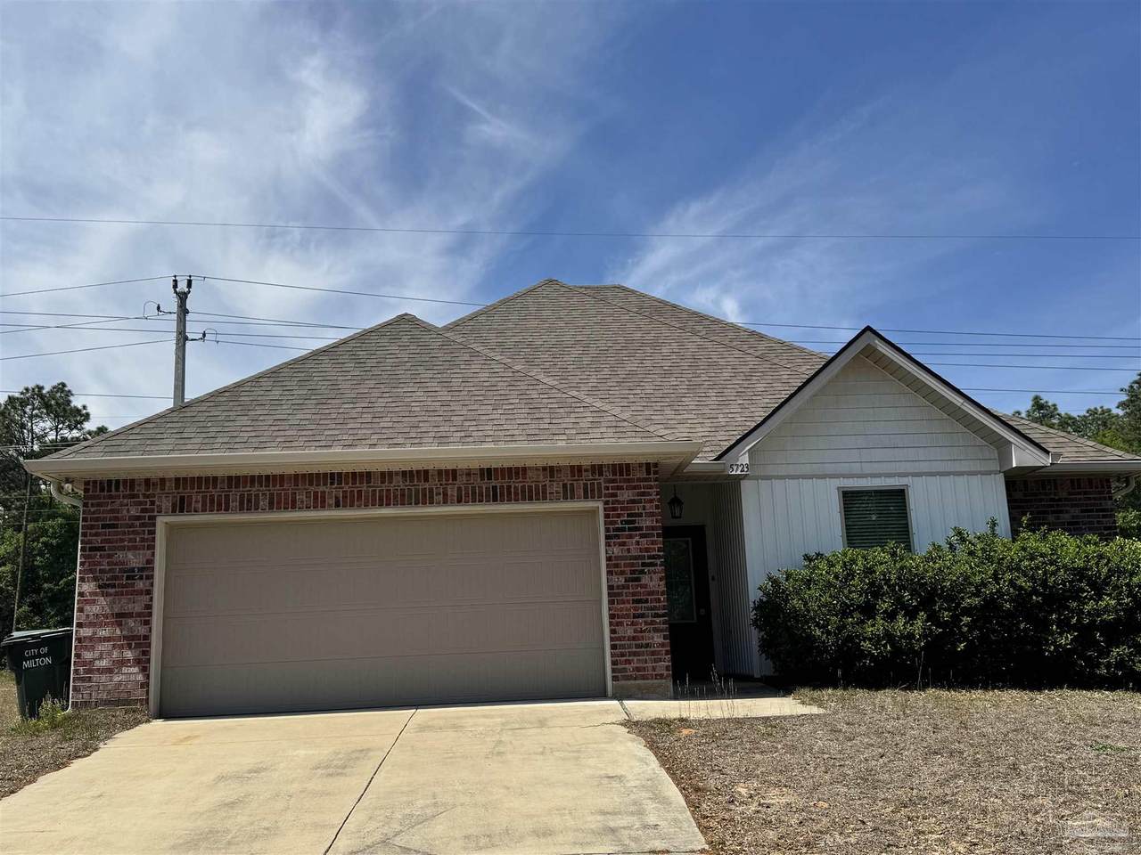 5723 Maggie Rose Cir - Photo 1