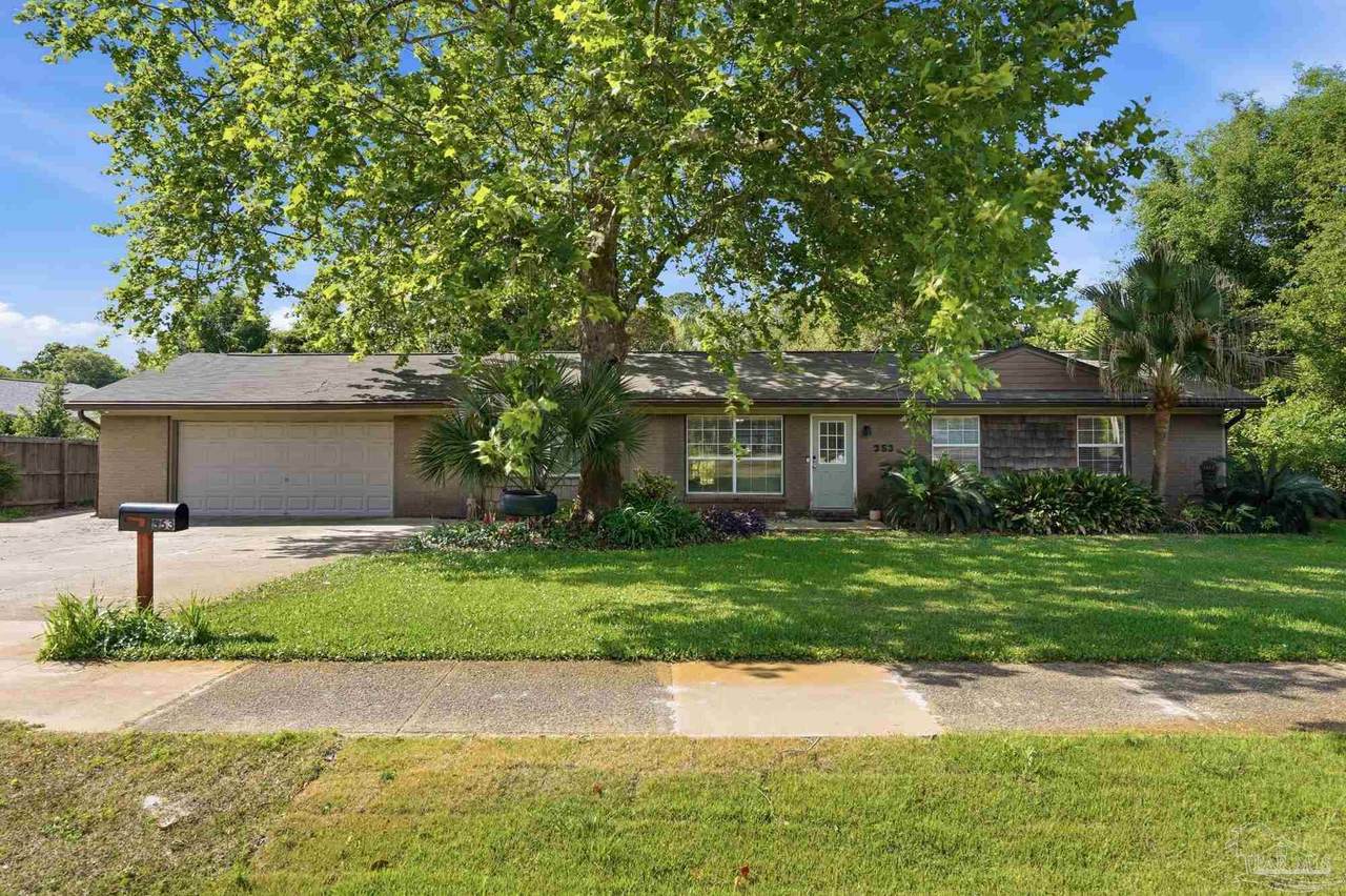 353 Fairpoint Dr - Photo 1