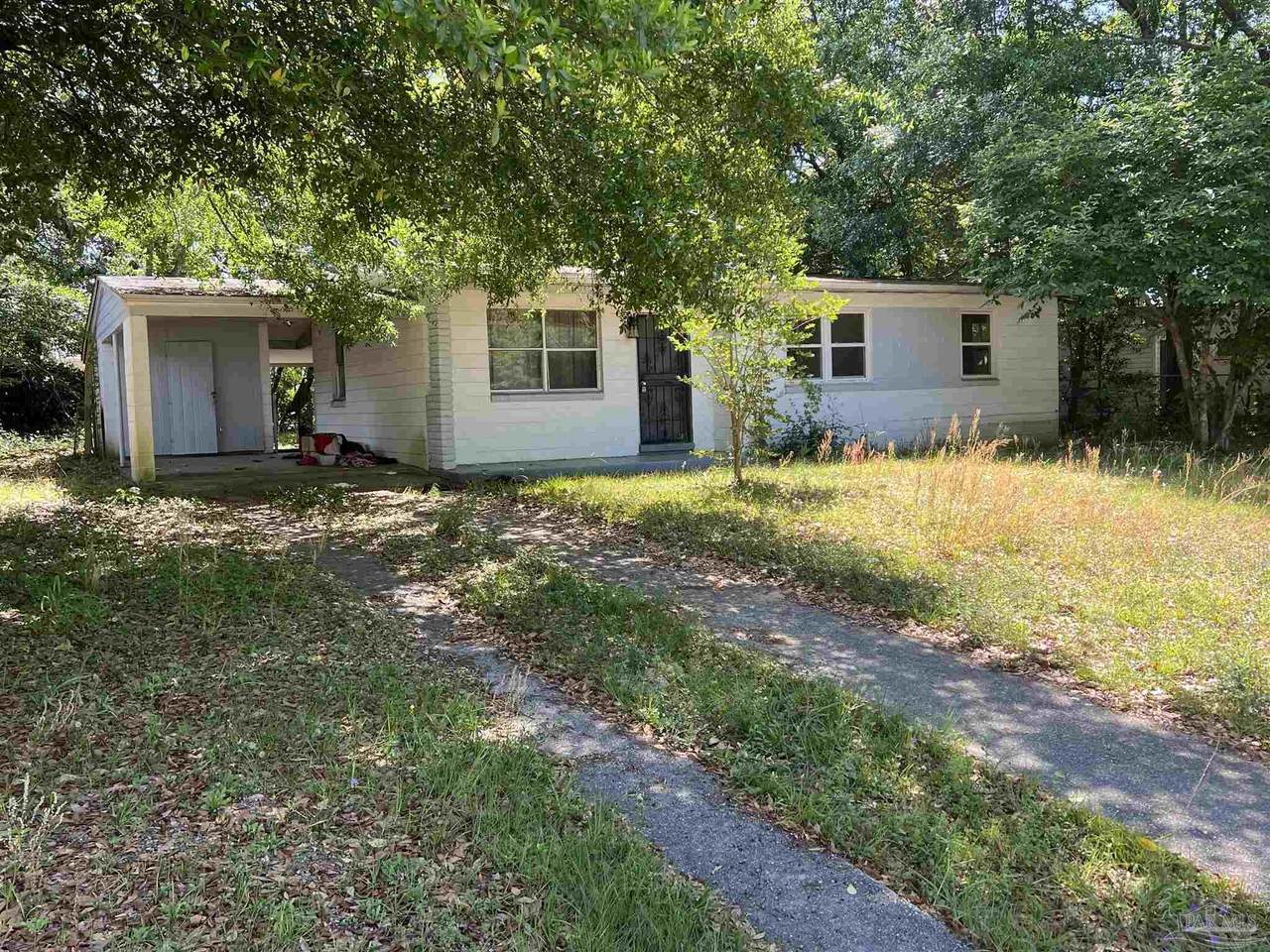 10 Pleasant Ave - Photo 1