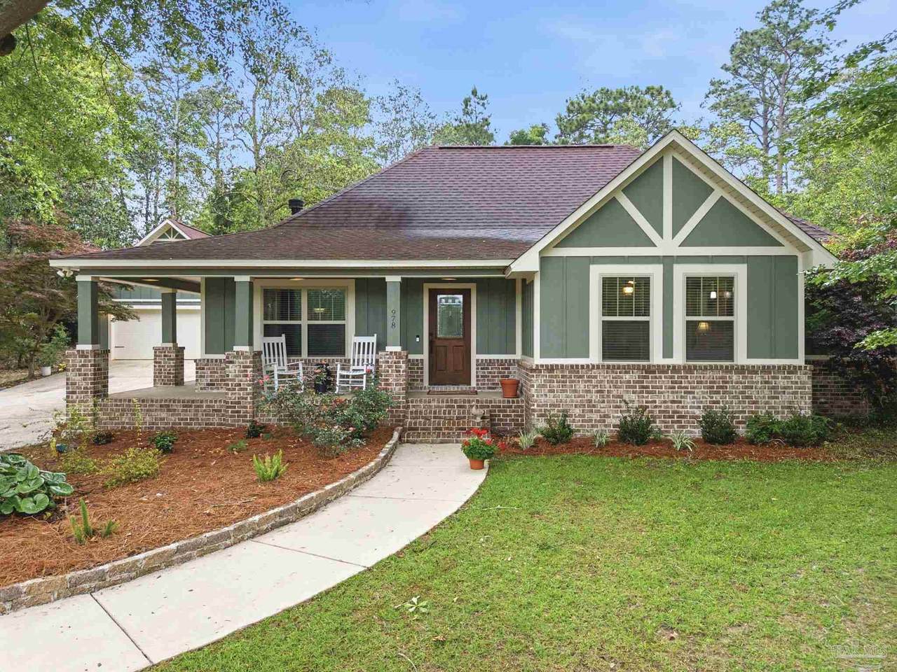 978 Candy Ln - Photo 1