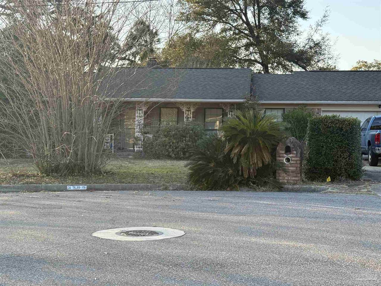 https://bt-photos.global.ssl.fastly.net/pensacola/1280_boomver_1_681808-2.jpg