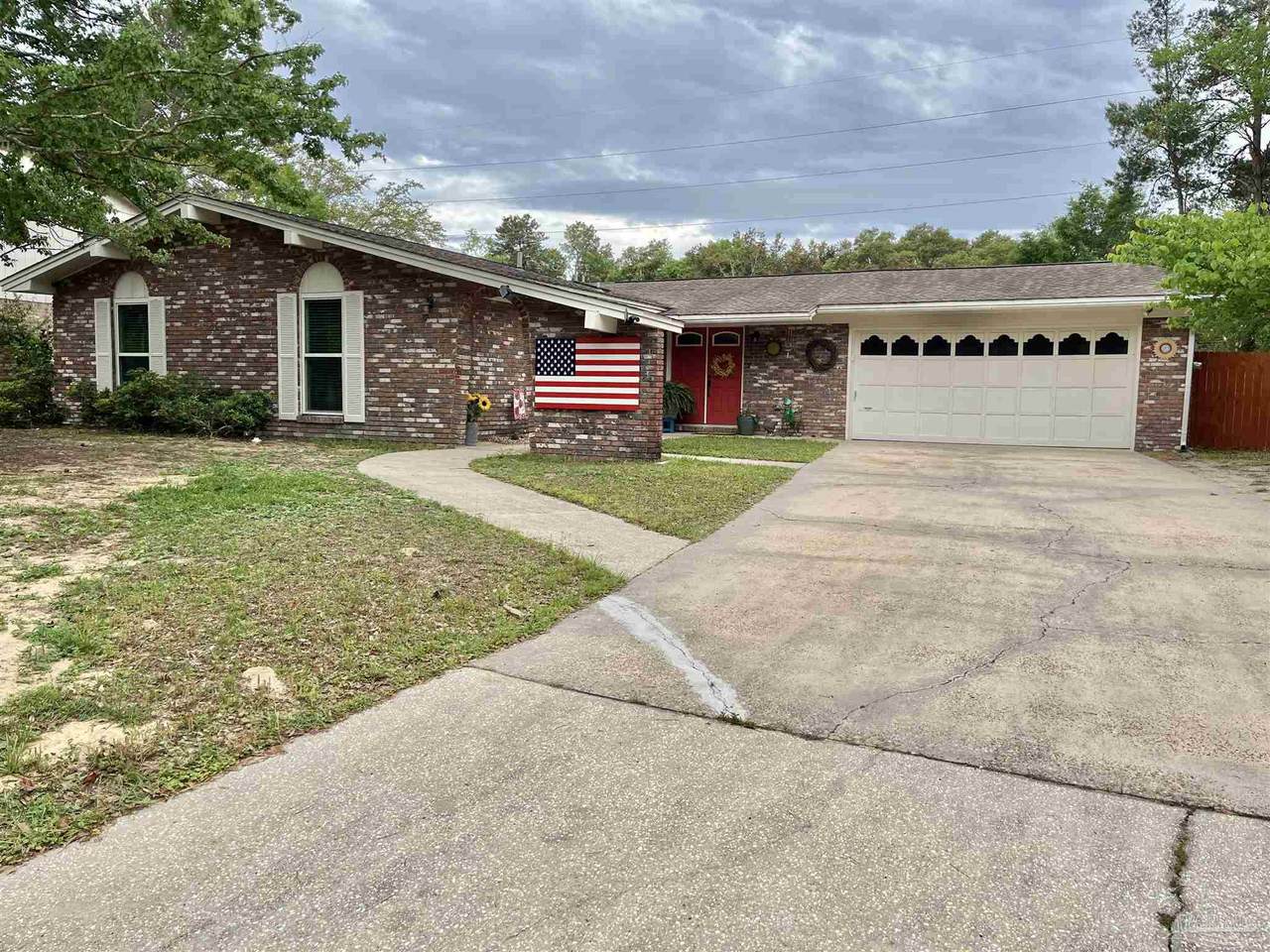 2410 Parker Dr - Photo 1