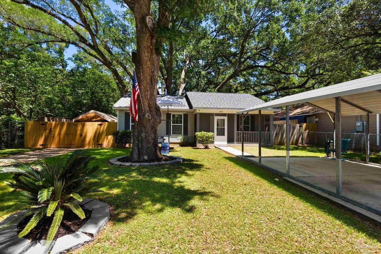 8714 Figland Ave - Photo 1