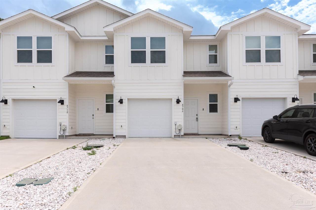 8706 Meadow Flower Ln - Photo 1