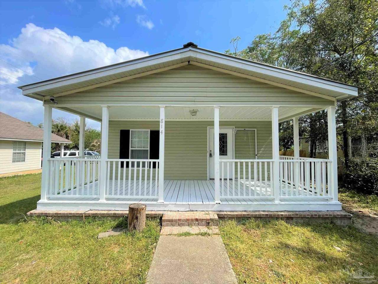 814 E St - Photo 1