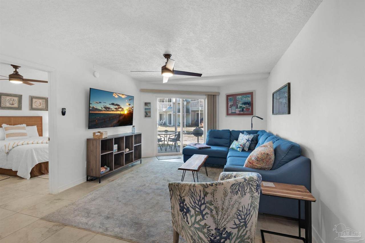 336 Ft Pickens Rd - Photo 1