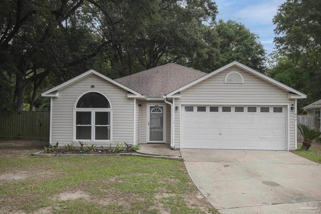 644 Calderwood Ct - Photo 1