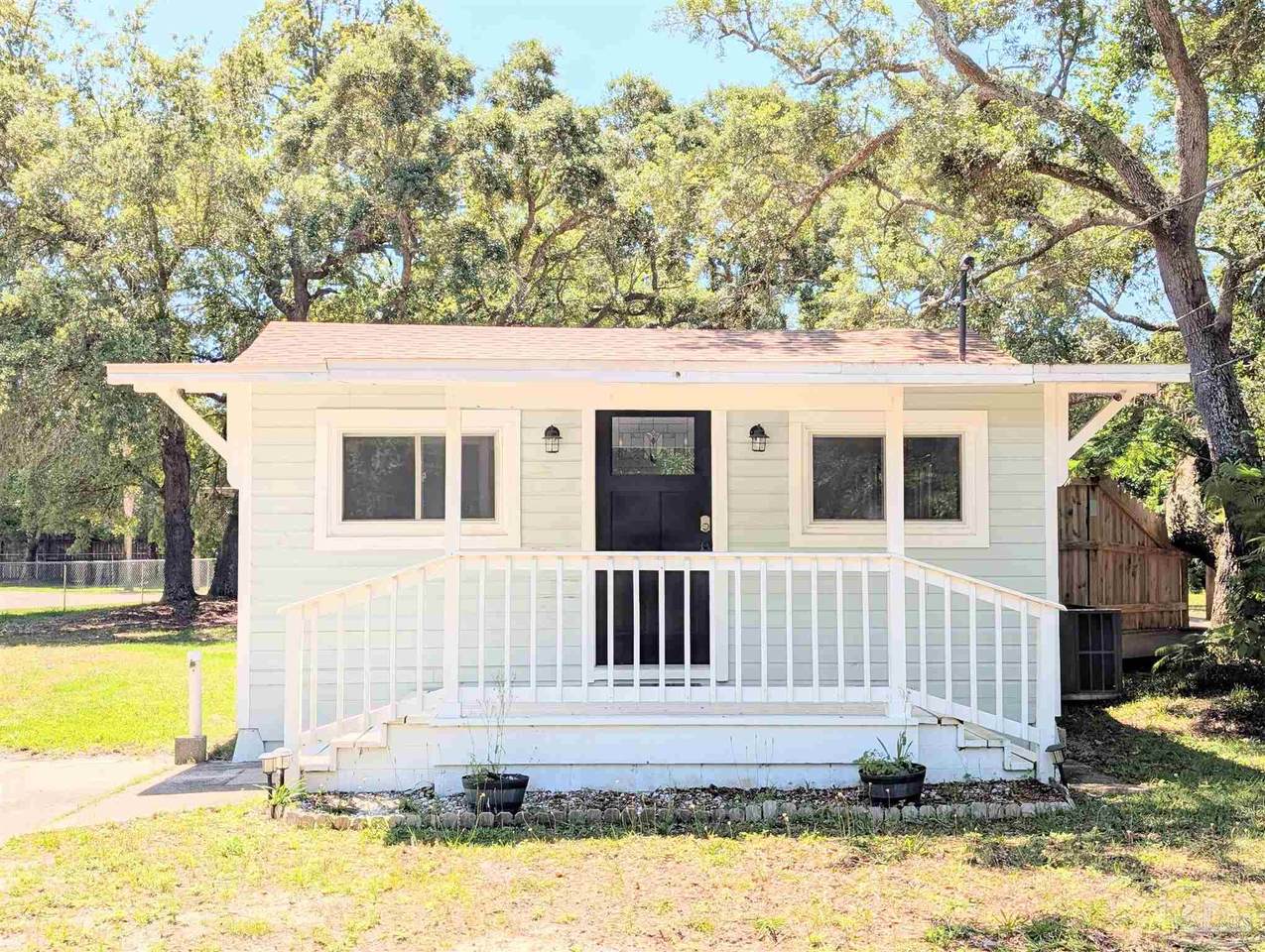 https://bt-photos.global.ssl.fastly.net/pensacola/1280_boomver_1_682584-2.jpg