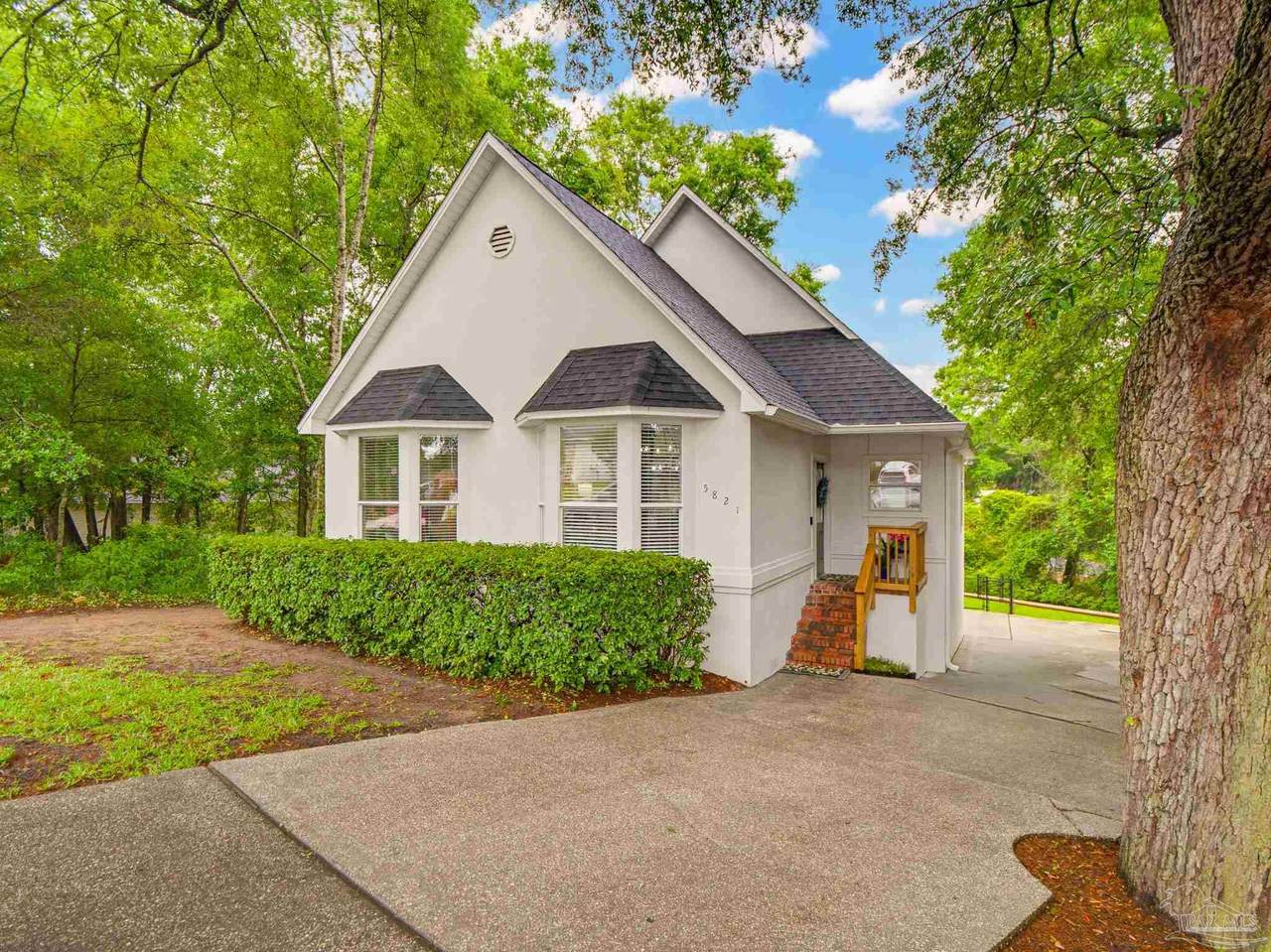 5821 Creek Station Dr - Photo 1