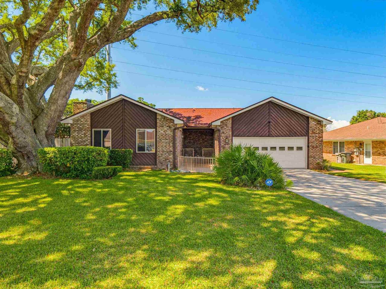 2636 Tinosa Cir - Photo 1