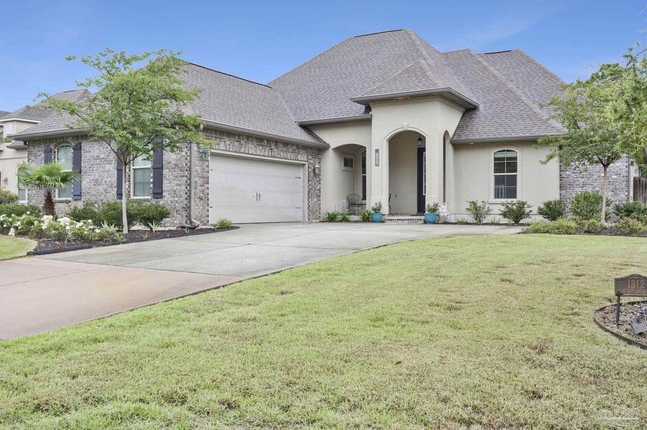 1312 Sabal Palm Dr - Photo 1