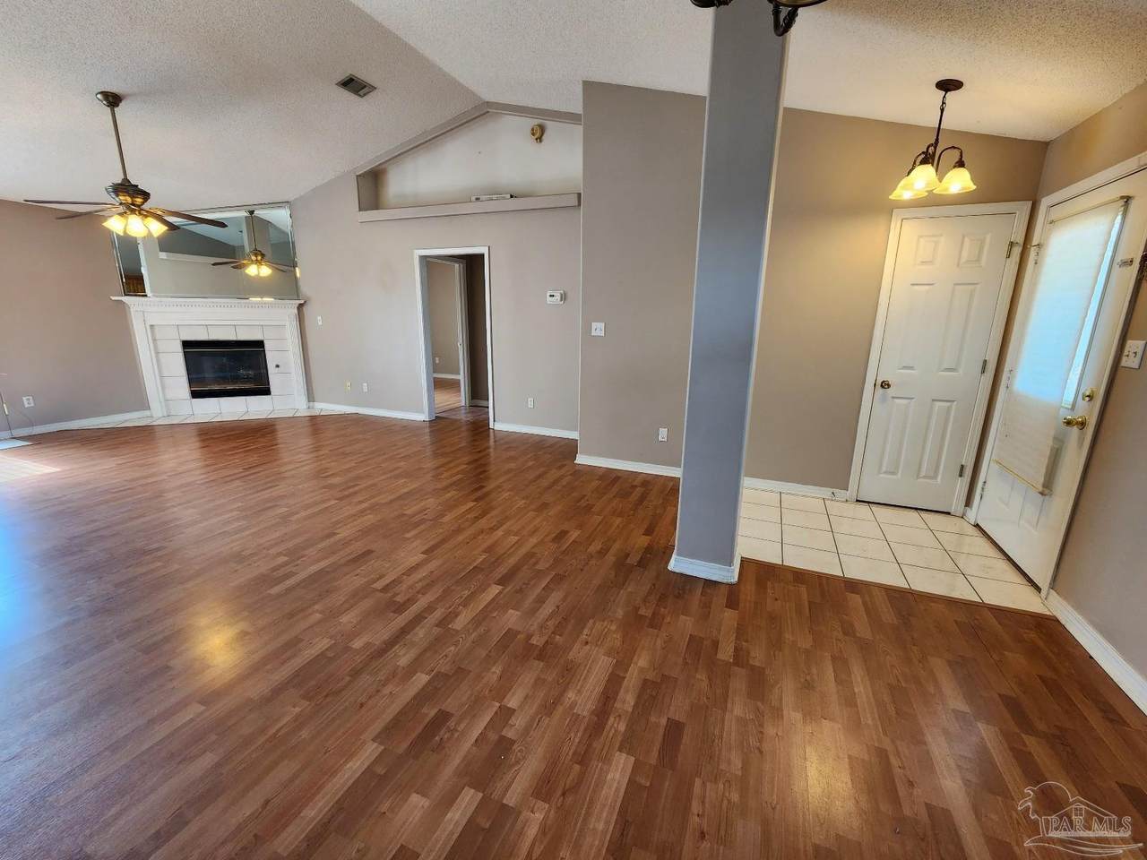 https://bt-photos.global.ssl.fastly.net/pensacola/1280_boomver_1_683375-2.jpg