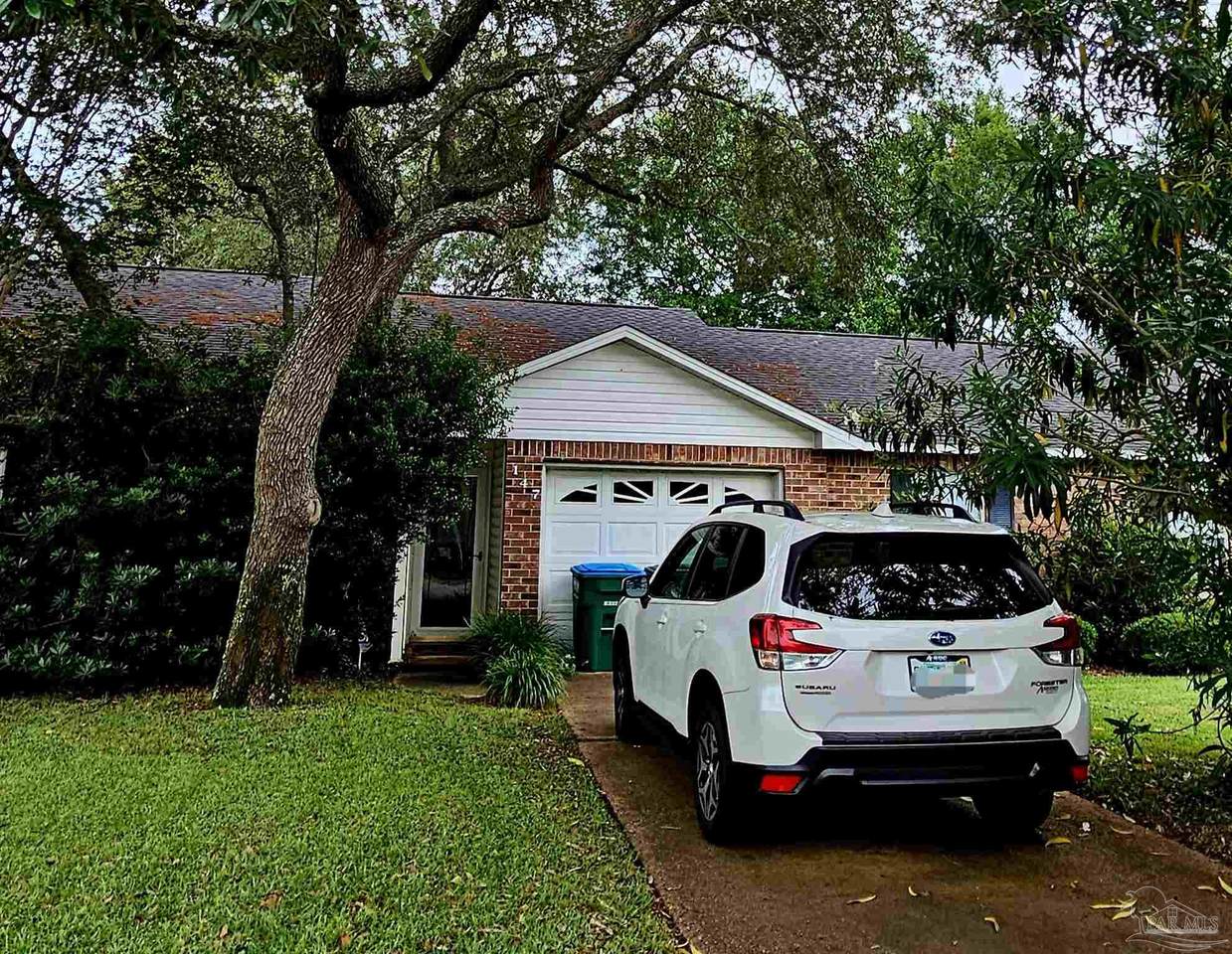 147 Kevin Dr - Photo 1