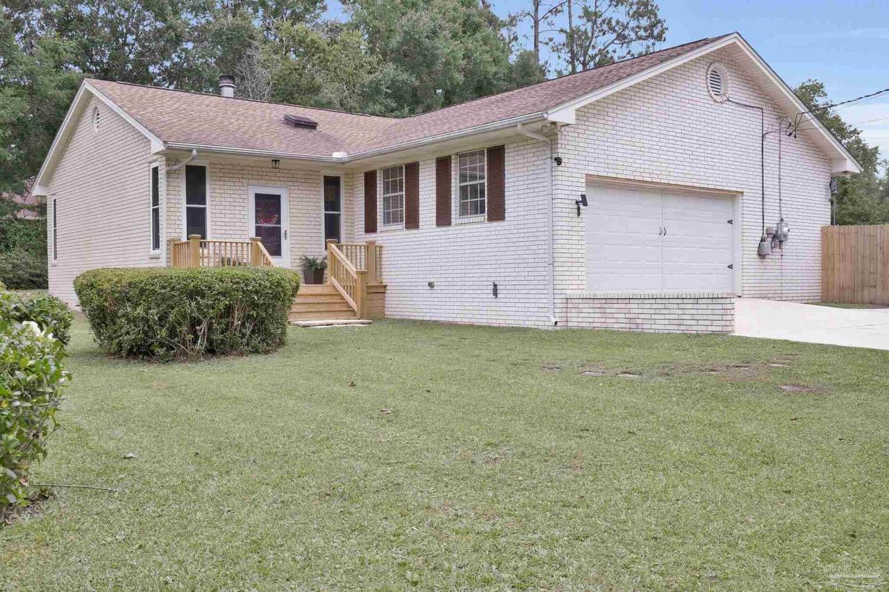 1245 Eagle Dr - Photo 1
