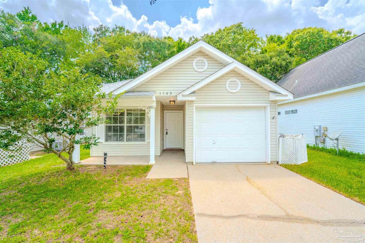 1145 Sweetbriar St - Photo 1