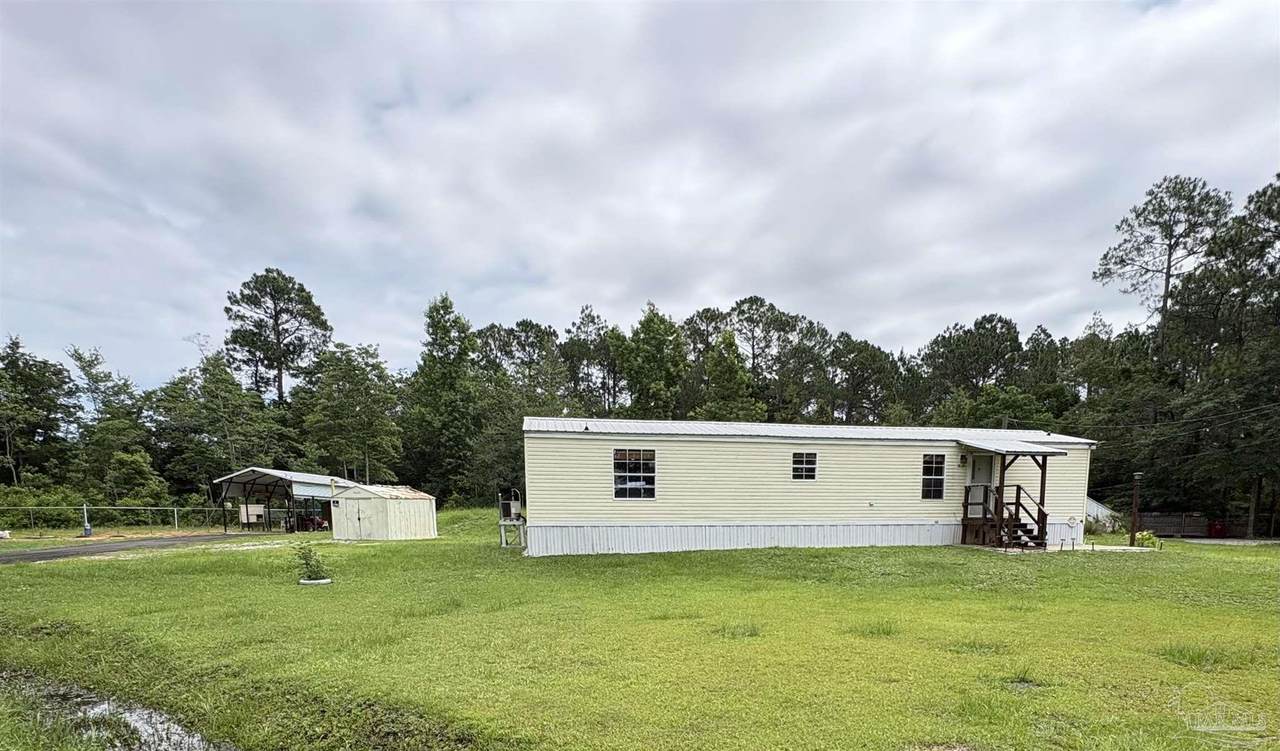 7612 Shiner Ave - Photo 1
