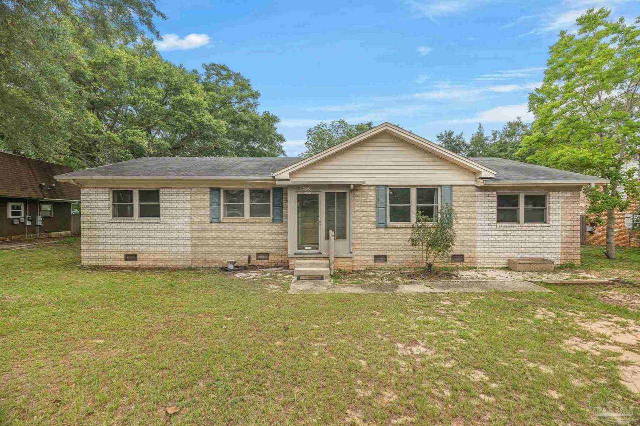 6105 Shore Dr - Photo 1