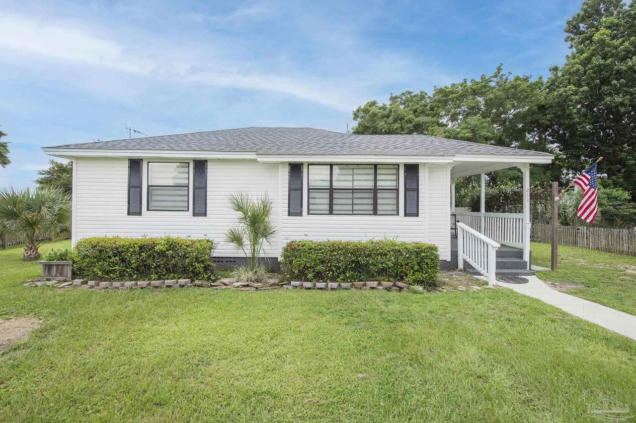 211 Berry Rd - Photo 1