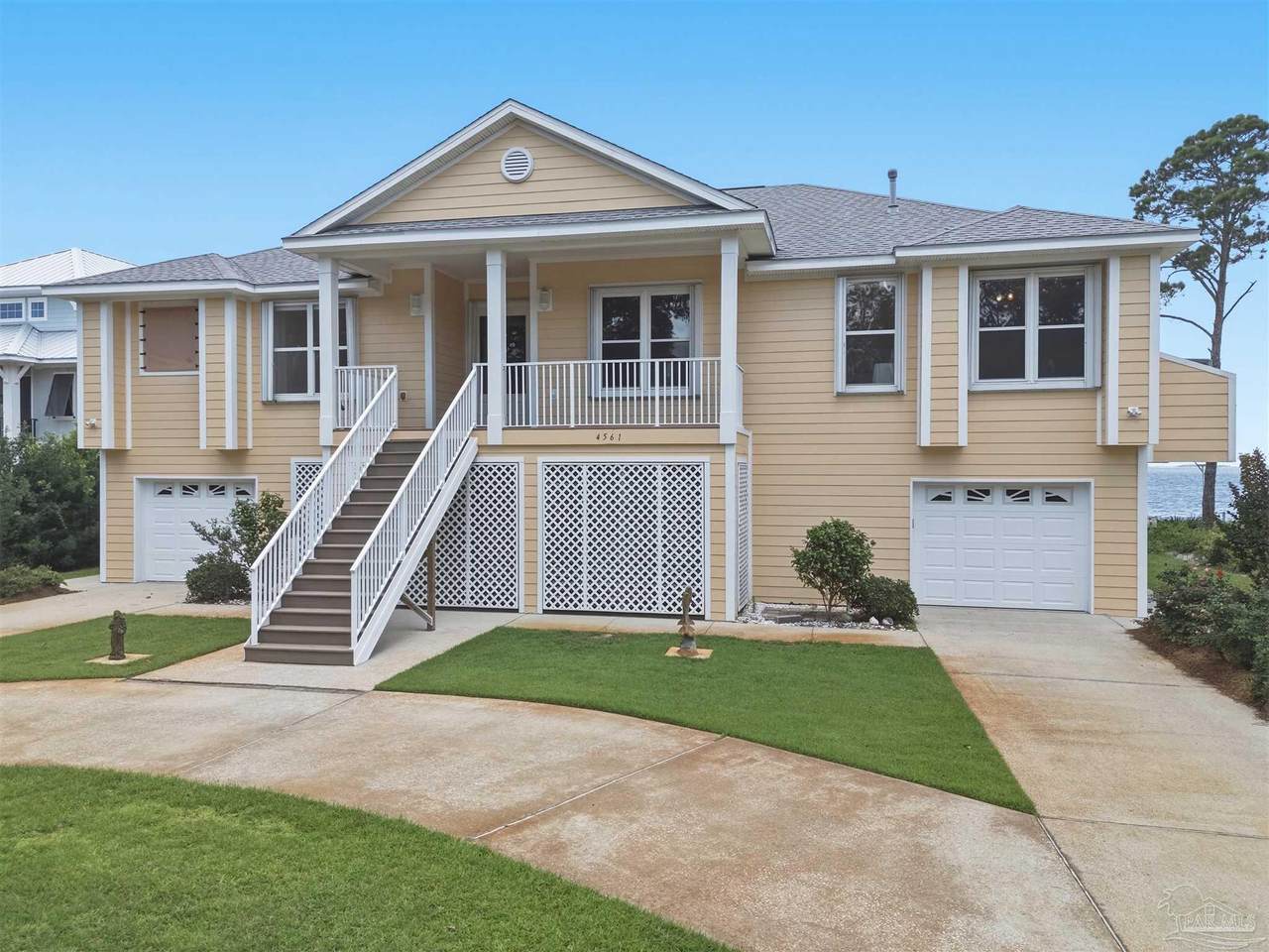 4561 Sabine Dr - Photo 1