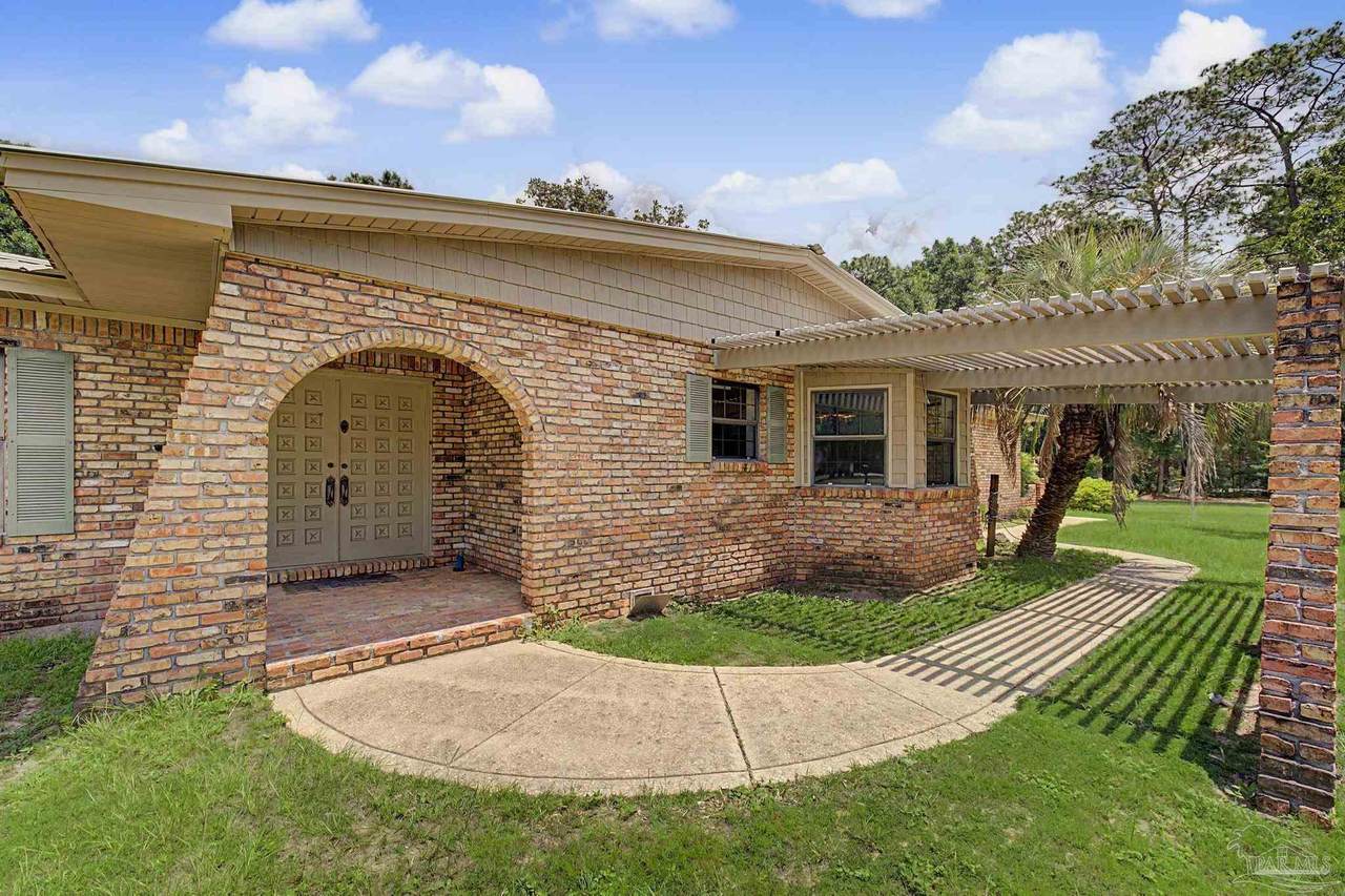 https://bt-photos.global.ssl.fastly.net/pensacola/1280_boomver_2_684308-2.jpg