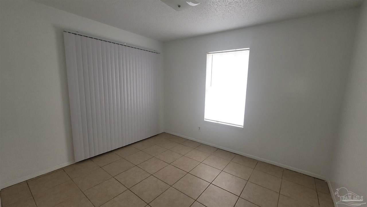https://bt-photos.global.ssl.fastly.net/pensacola/1280_boomver_1_684381-2.jpg