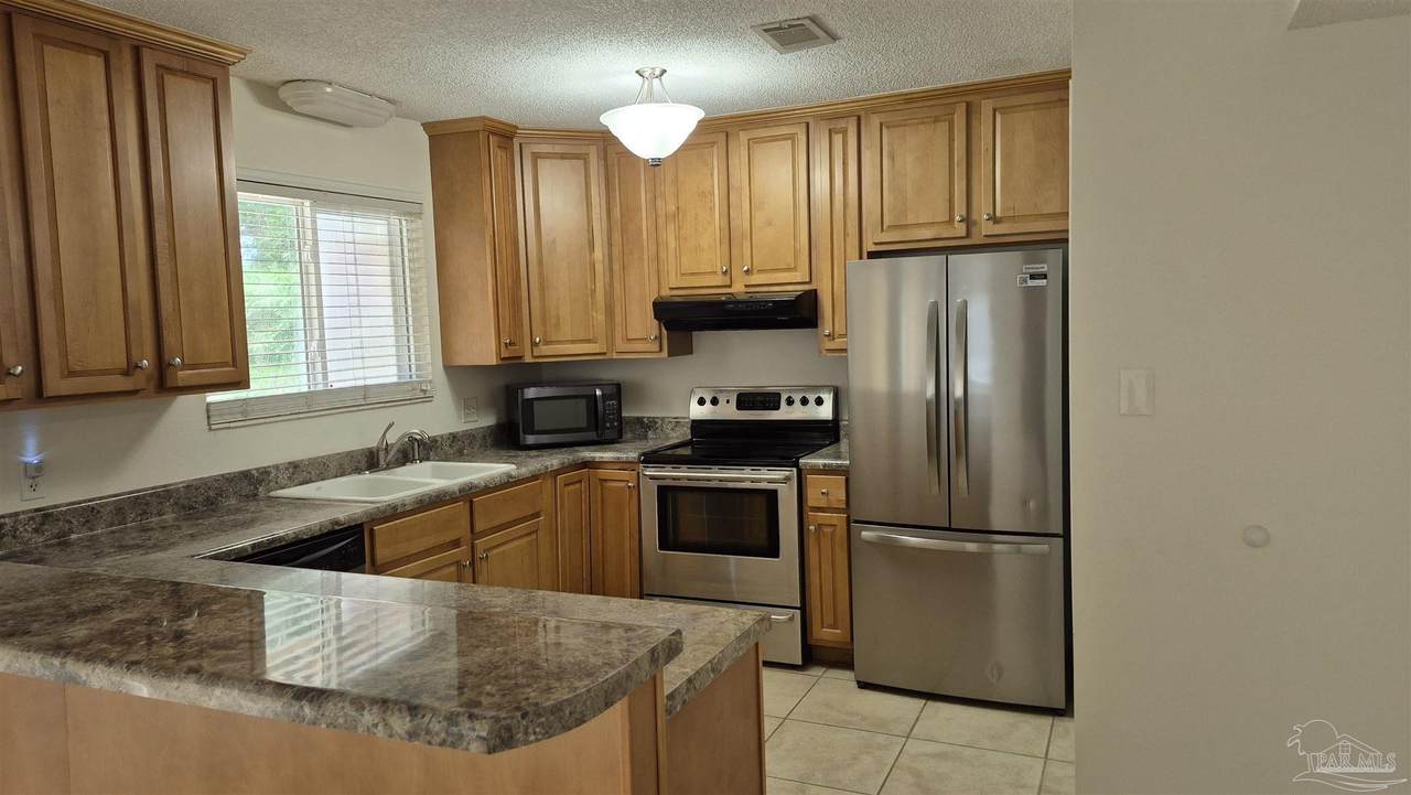 https://bt-photos.global.ssl.fastly.net/pensacola/1280_boomver_1_684485-2.jpg