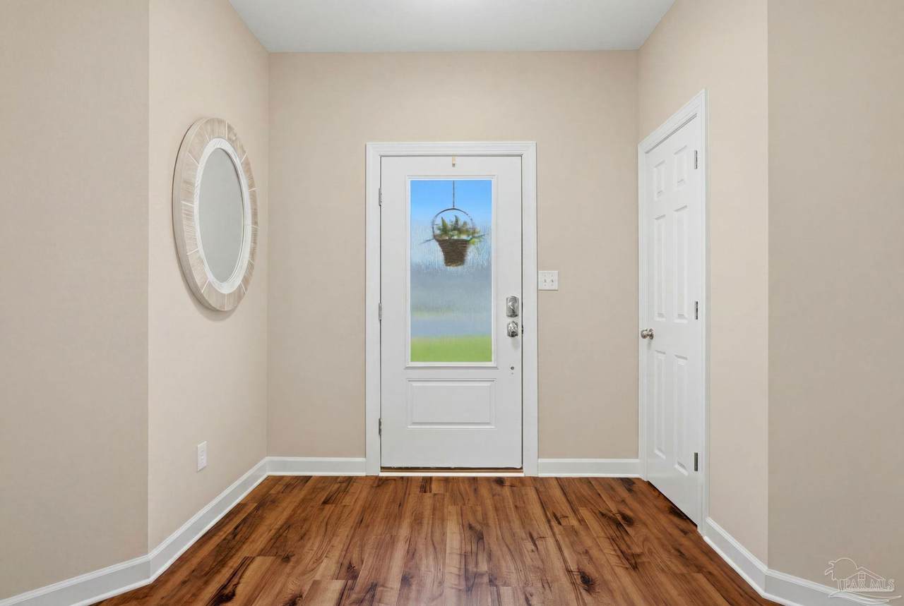 https://bt-photos.global.ssl.fastly.net/pensacola/1280_boomver_1_684628-2.jpg