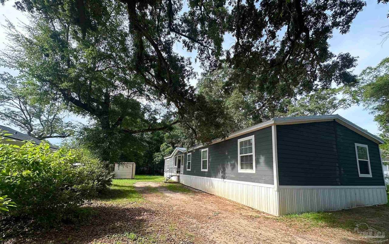 630 Spencer Ave - Photo 1
