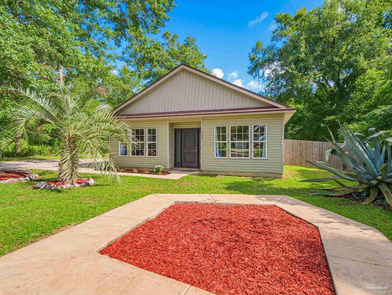 552 Cedar Tree Ln - Photo 1
