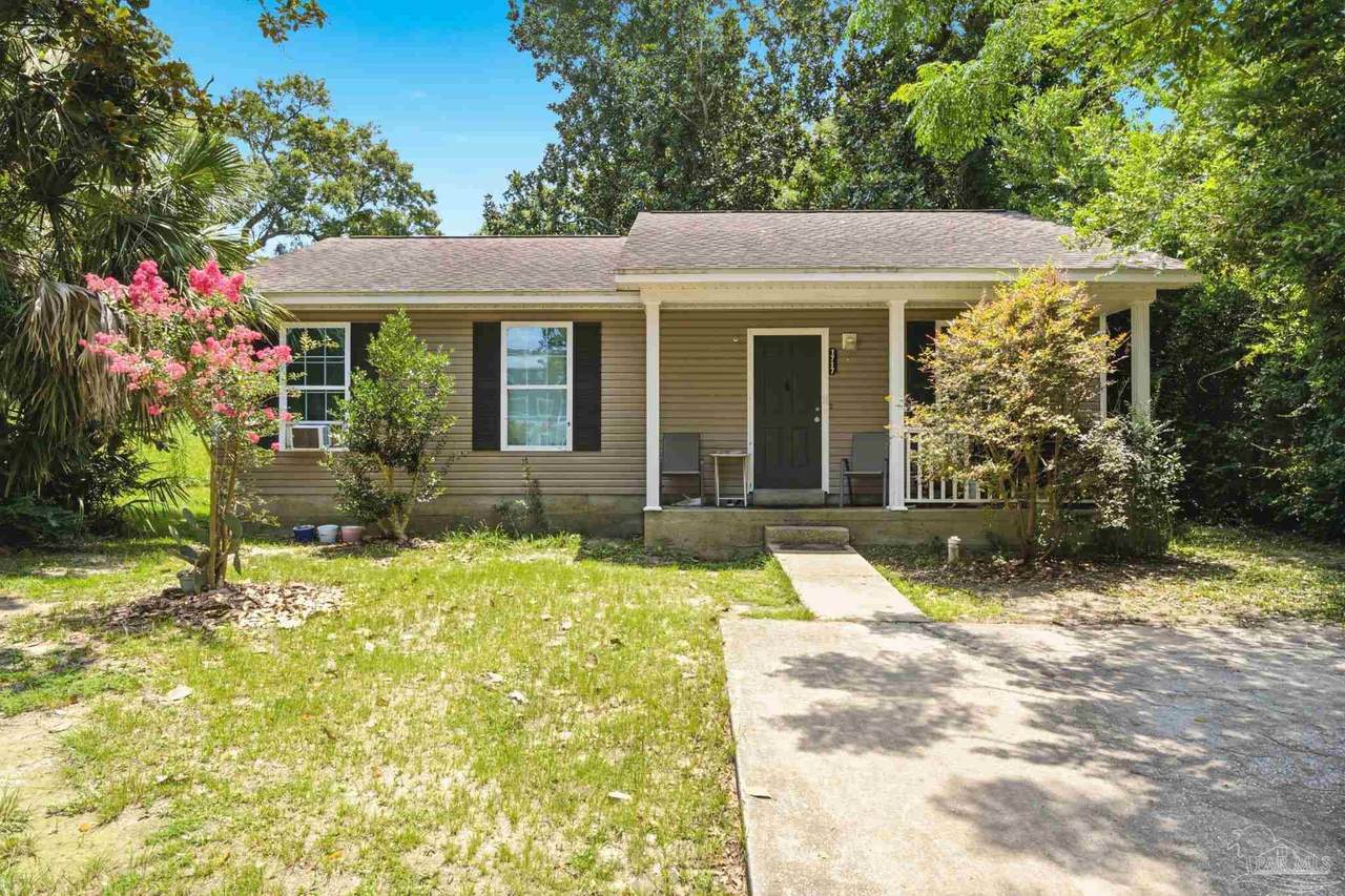 1717 Gadsden St - Photo 1