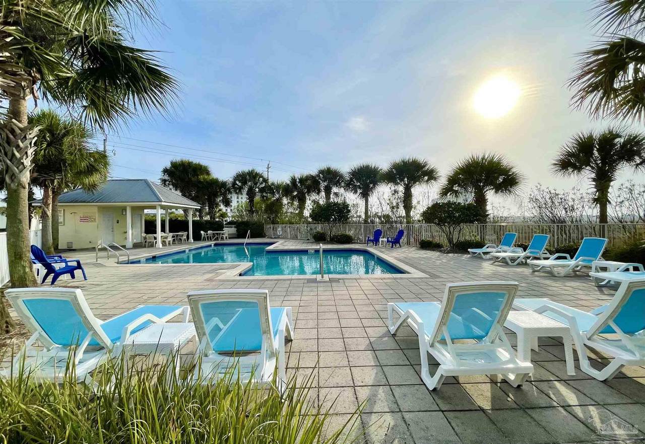 8436 Gulf Blvd - Photo 1