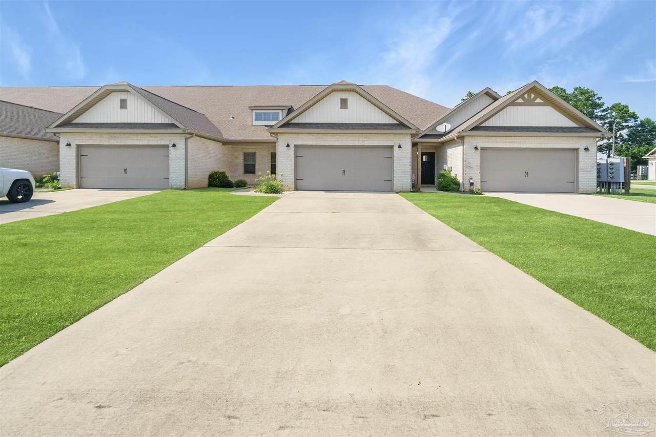 704 Brambling Ct - Photo 1