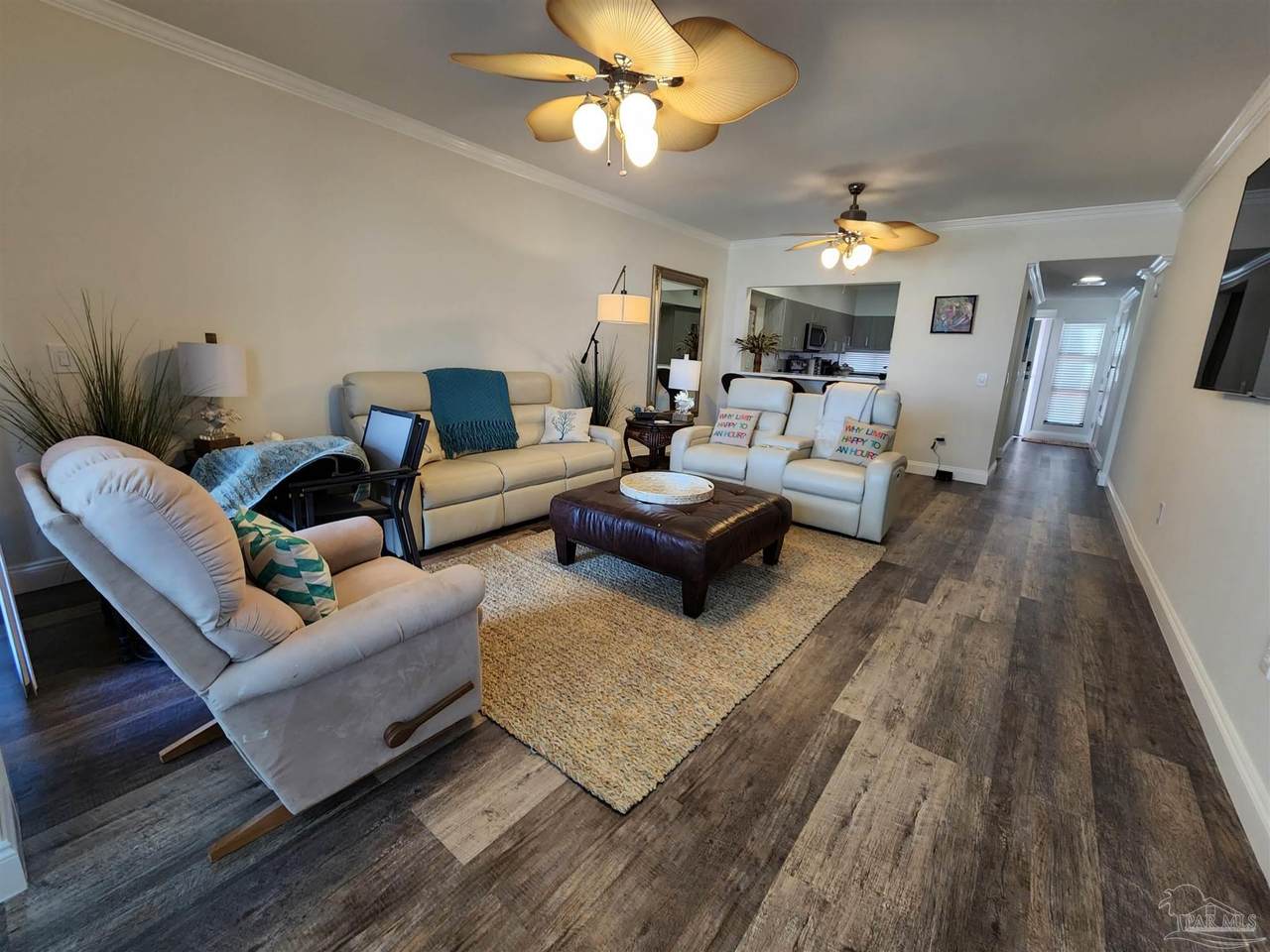 https://bt-photos.global.ssl.fastly.net/pensacola/orig_boomver_2_685554-2.jpg