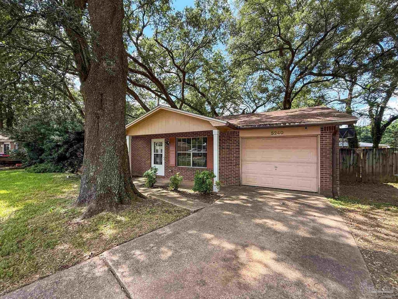 5240 Catalina St - Photo 1