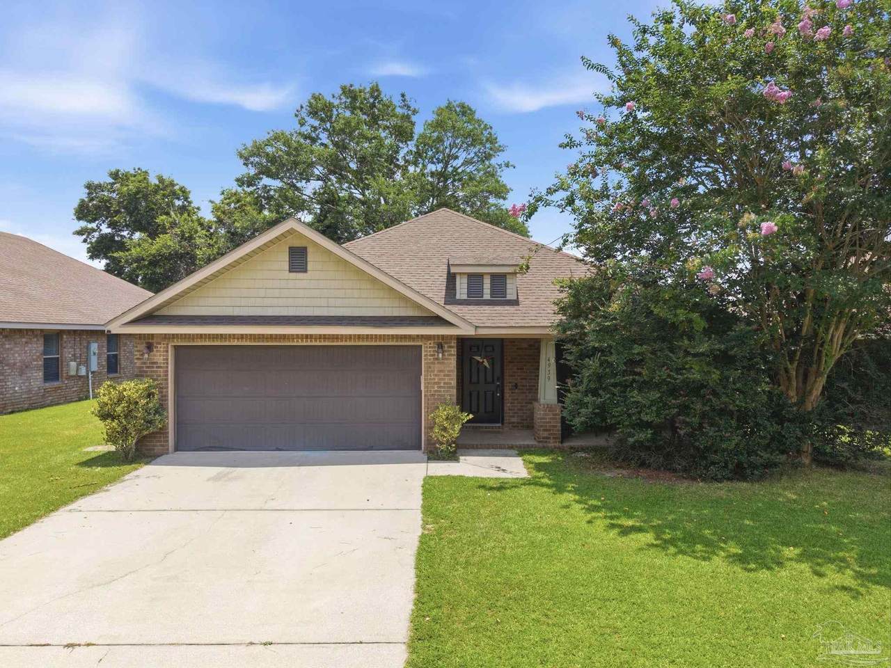 4939 Makenna Cir - Photo 1