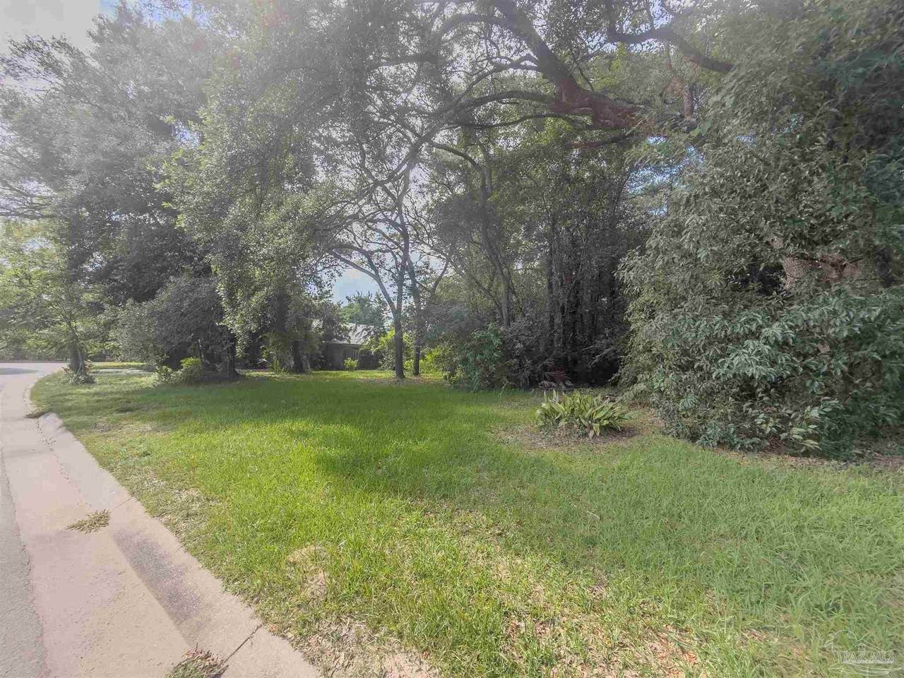 410 Twin Lakes Dr - Photo 1