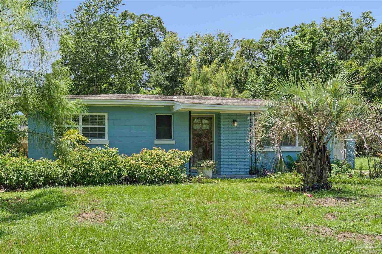 835 Madison Dr - Photo 1