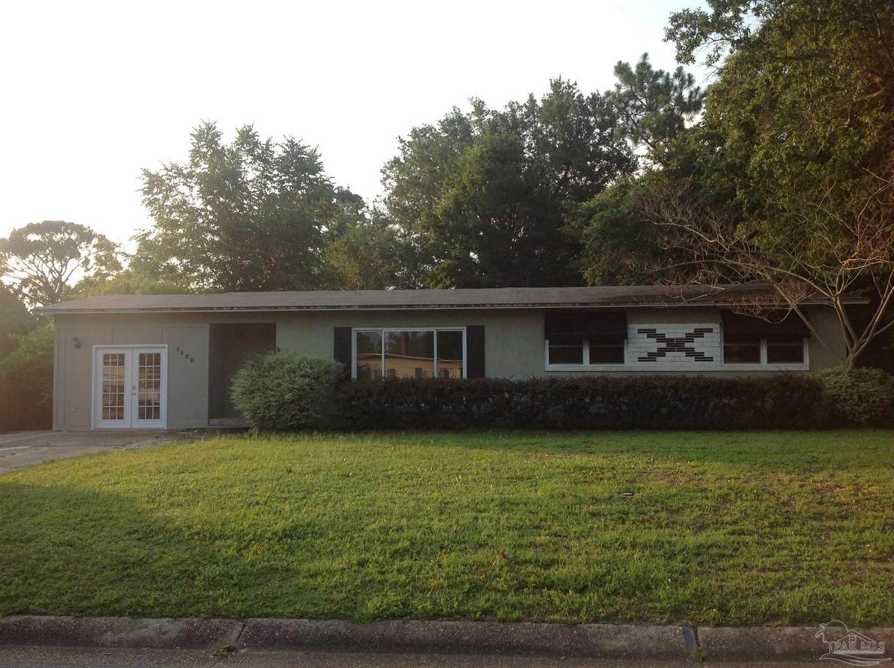 3525 Wellington Dr - Photo 1