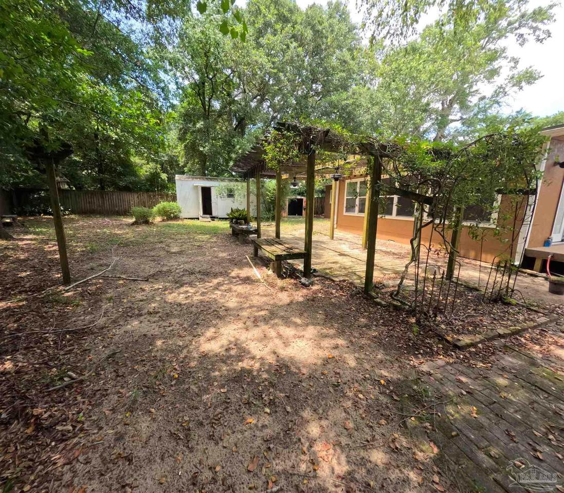 https://bt-photos.global.ssl.fastly.net/pensacola/1280_boomver_1_685720-2.jpg