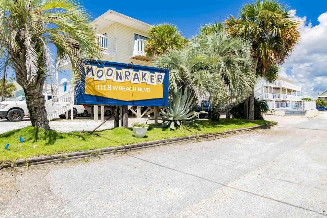 1118 Beach Blvd - Photo 1
