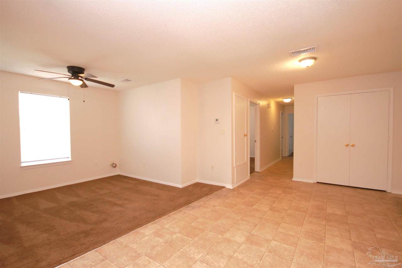 https://bt-photos.global.ssl.fastly.net/pensacola/1280_boomver_1_685838-2.jpg
