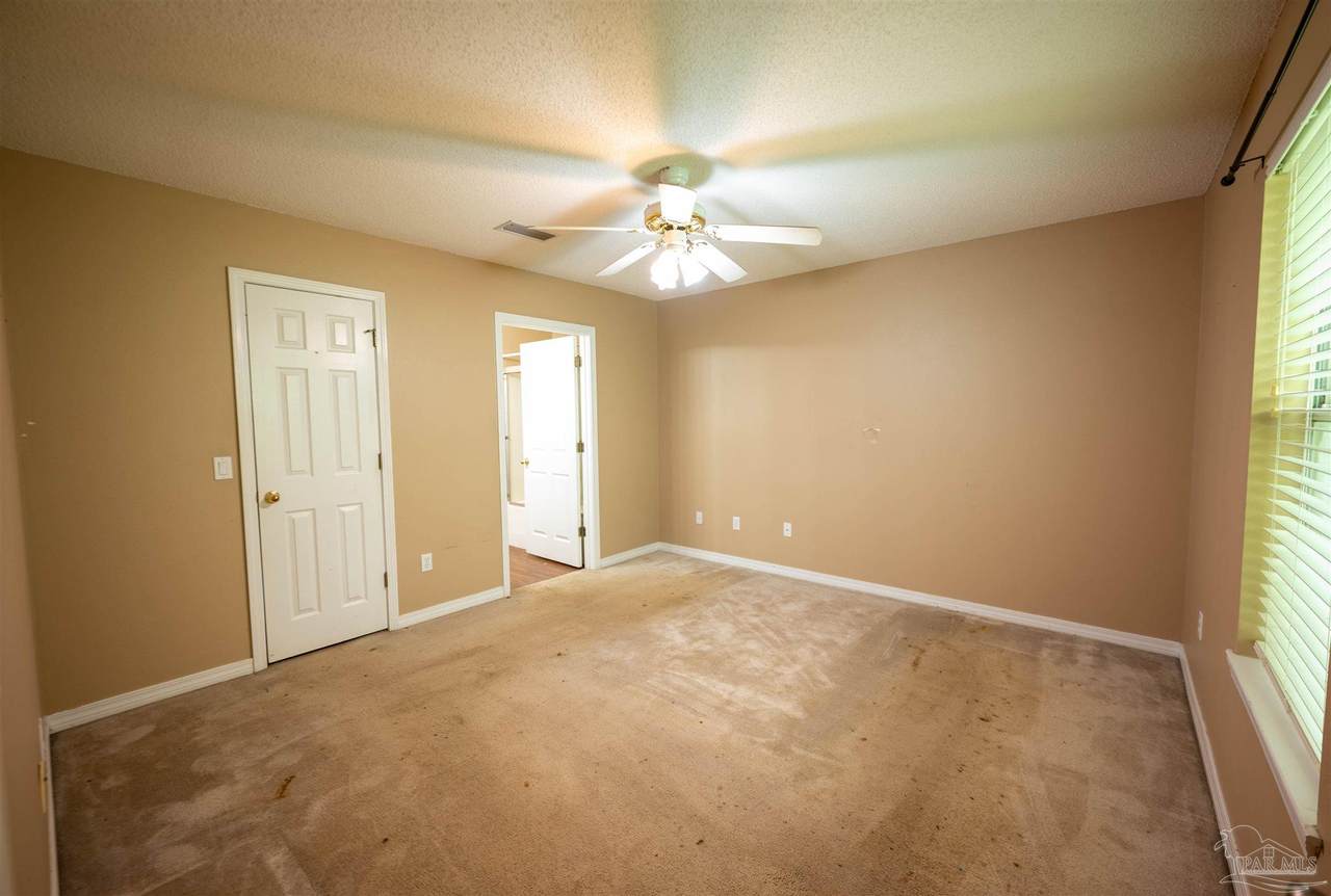 https://bt-photos.global.ssl.fastly.net/pensacola/1280_boomver_1_686123-2.jpg