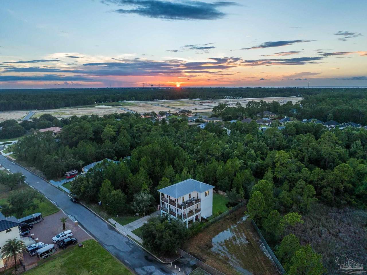 https://bt-photos.global.ssl.fastly.net/pensacola/1280_boomver_1_686241-2.jpg