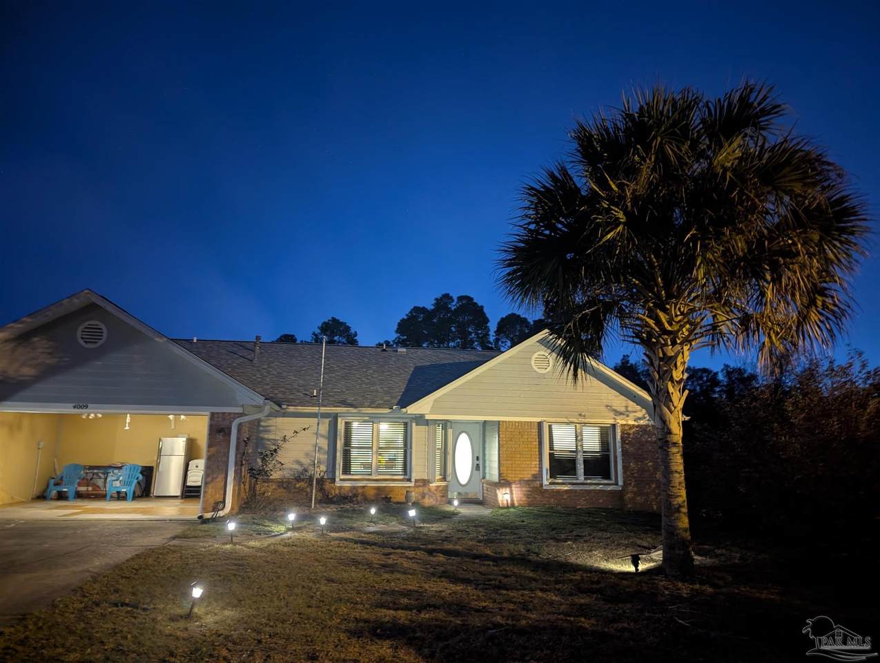 4009 Shorewood Dr - Photo 1