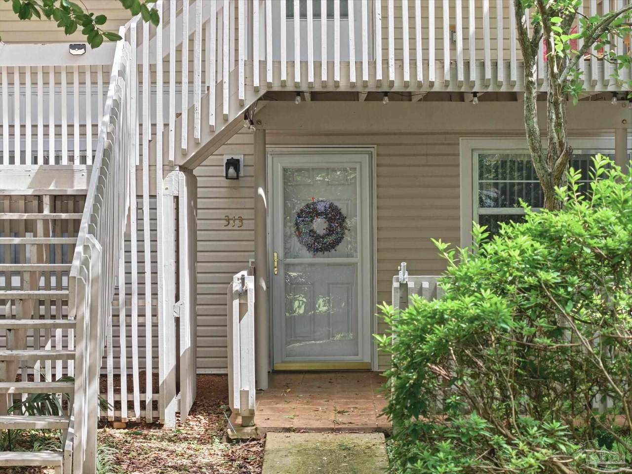 1200 Shoreline Dr - Photo 1