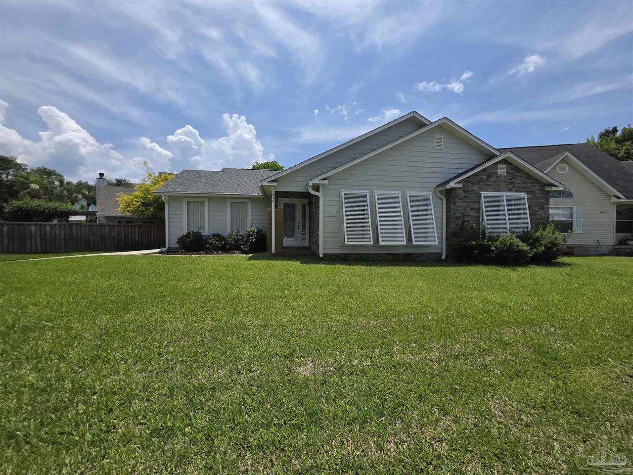 949 Osprey Ct - Photo 1